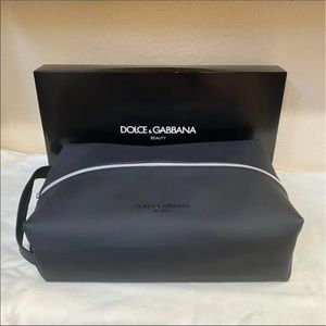 New unused 

Dolce & Gabbana Beauty Male Pouch/ Toiletry Bag